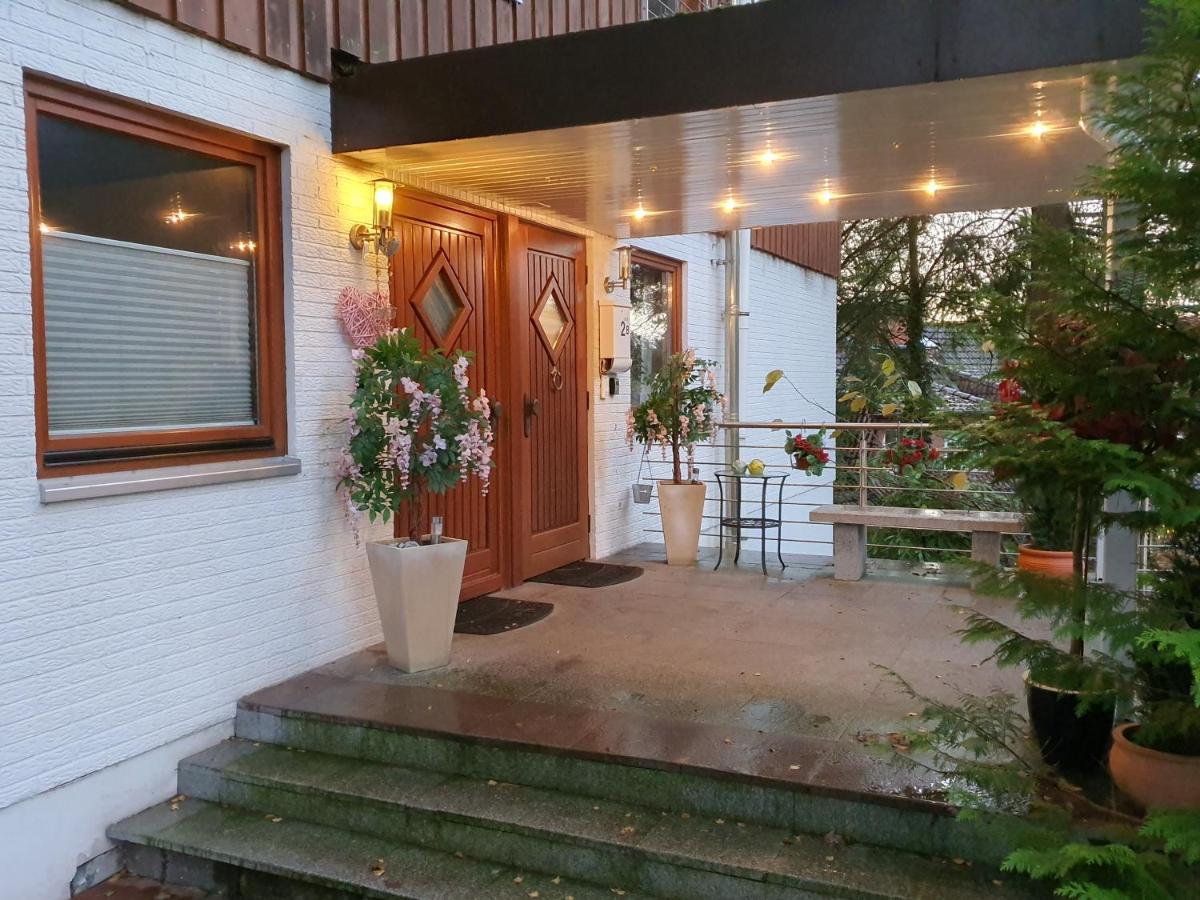 Apartment Bei Hamburg Bis 10 Personen Mit Terasse Und Gartennutzung. Buchholz in der Nordheide Luaran gambar