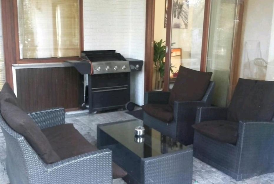 Apartment Bei Hamburg Bis 10 Personen Mit Terasse Und Gartennutzung. Buchholz in der Nordheide Luaran gambar